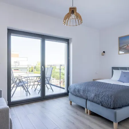 Aparthotel S1 3*